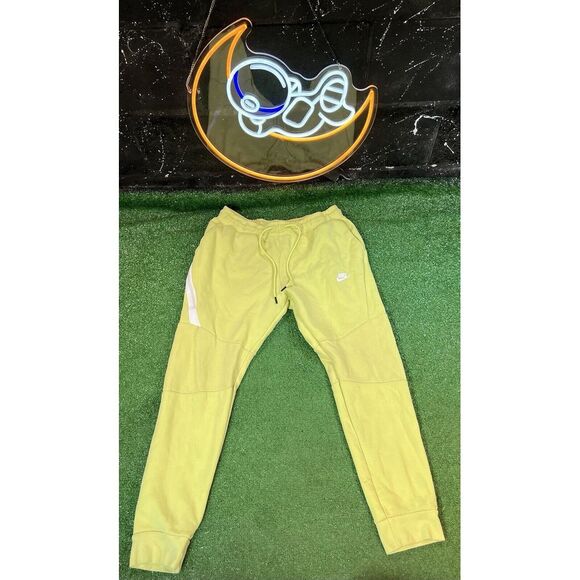 Nike Tech Fleece Jogger Pants Sweatpants Limelight Green 805162-367 Mens Size LG - Picture 1 of 8